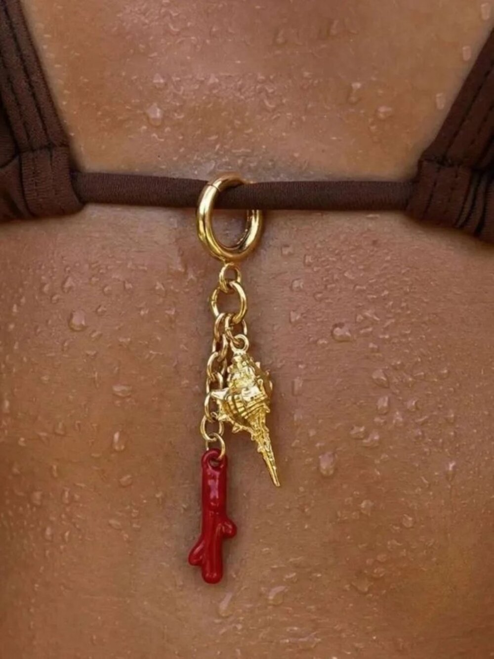 Red Coral Charm Q1131